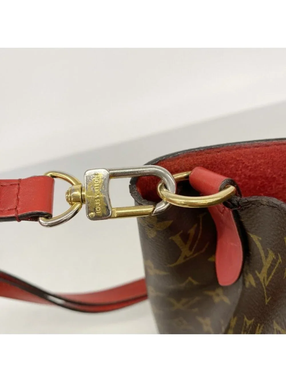 Louis Vuitton Shoulder Bag Monogram Neo Noe Coquelicot